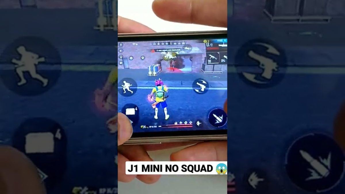 J1Mini Free Fire No Squad 😱 fiz a boa de lança 😎